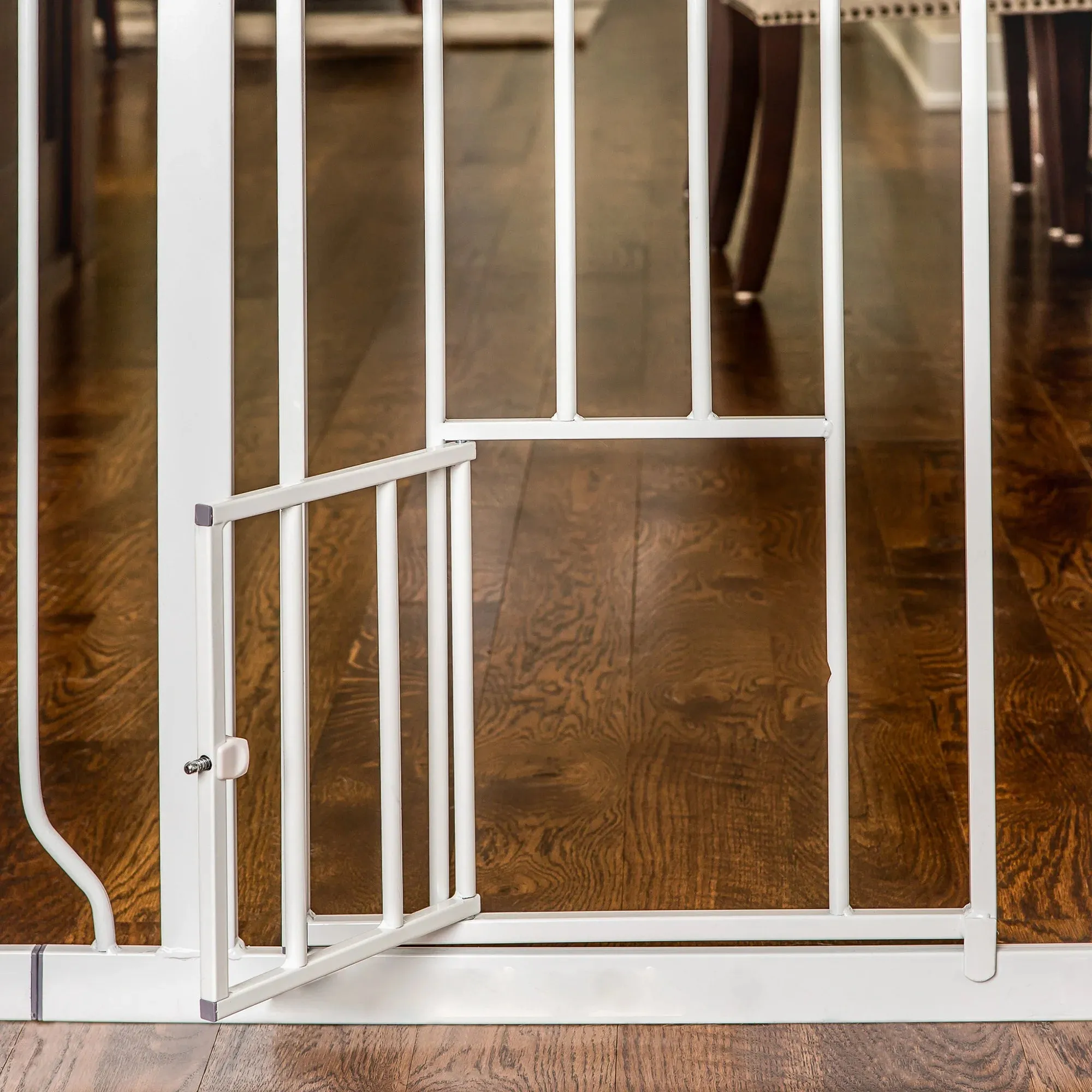 44” Extra Wide Walk-Thru Pet Gate