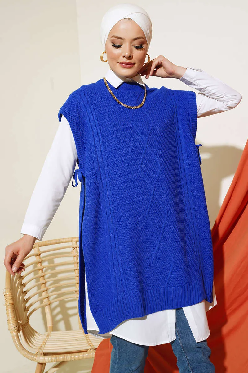 BNG Women Sides Must Be Tied Knitted Sweater in Cornflower Blue - Clermont