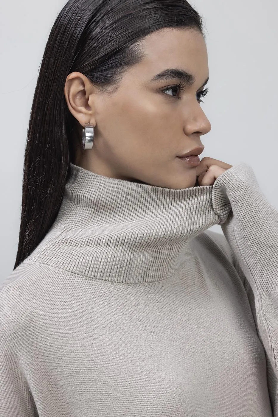BSL Women Loose Fit Turtle Neck Knit Pullover - Wels