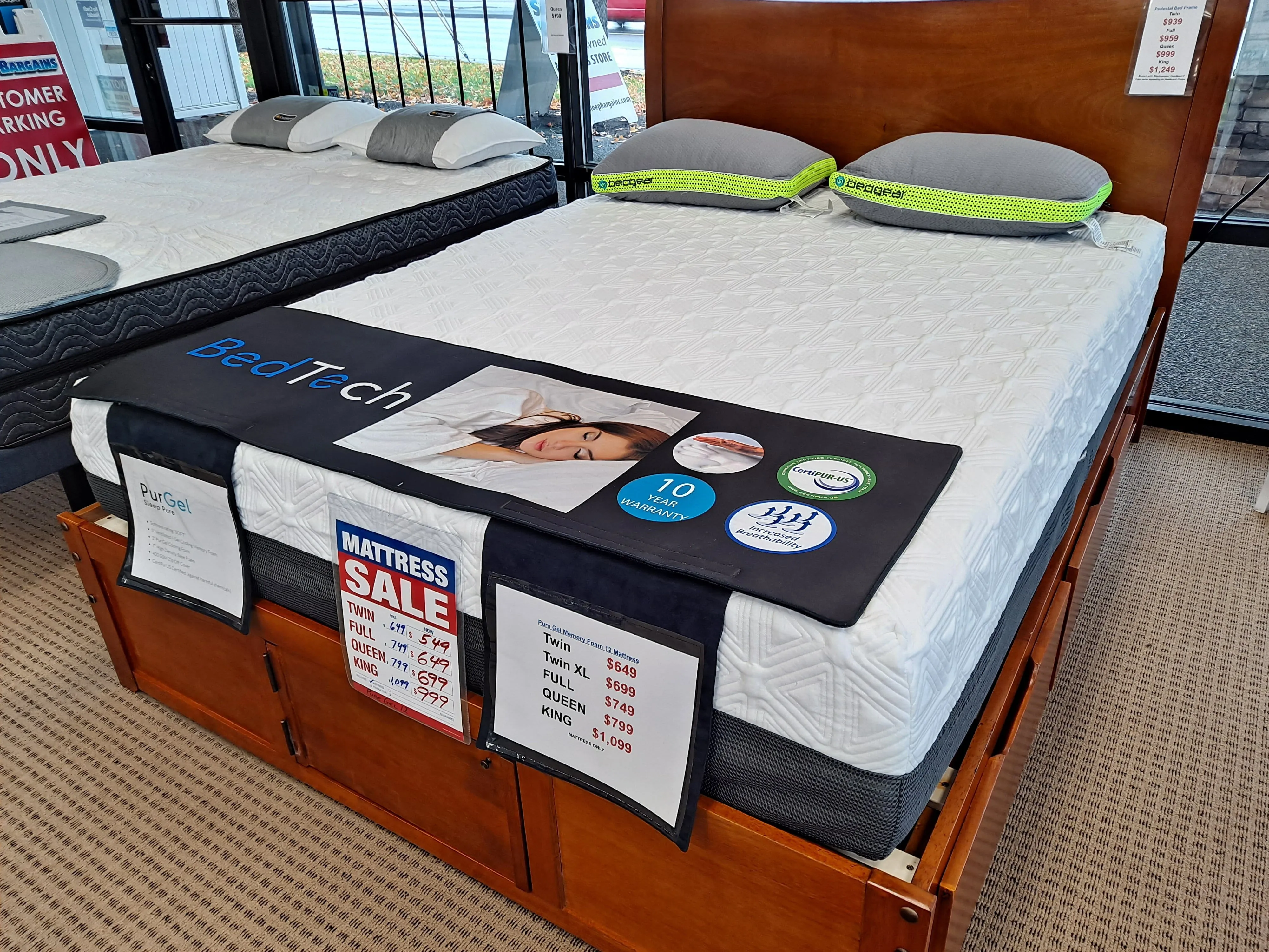 Pure Gel 12 Queen Mattress
